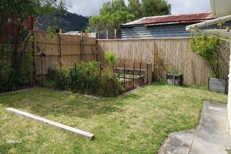 Photo of property in 340 Wellington Road, Wainuiomata, Lower Hutt, 5014
