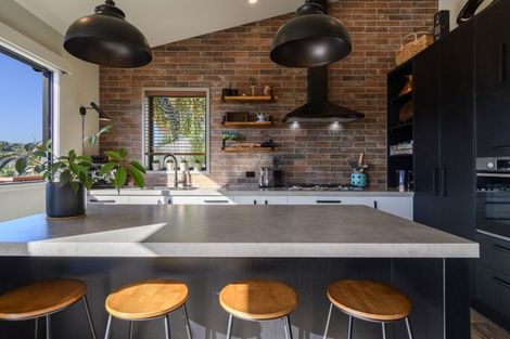 Photo of property in 33a Homestead Place, Welcome Bay, Tauranga, 3112