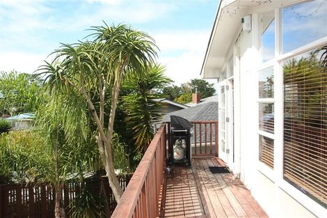 Photo of property in 3 Beldon Place, Pakuranga Heights, Auckland, 2010