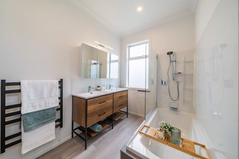 Photo of property in 108 Rawhiti Road, Pukerua Bay, 5026