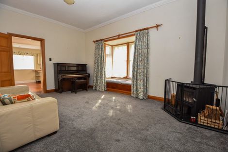Photo of property in 1 Davy Street, Carterton, 5713