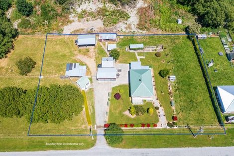 Photo of property in 14 Millers Flat-beaumont Road, Millers Flat, Roxburgh, 9572