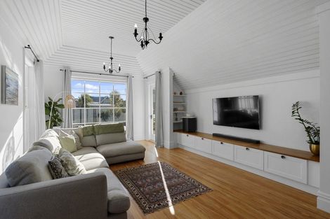 Photo of property in 28 Hawkesbury Avenue, St Albans, Christchurch, 8014