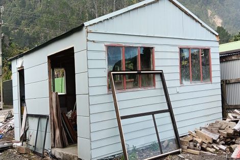 Photo of property in 115 Torea Street, Granity, 7823