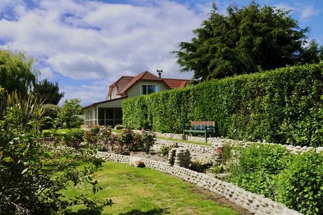 Photo of property in 964 Waianakarua Road, Herbert, 9495