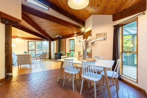 Photo of property in 60 Leinster Avenue, Raumati South, Paraparaumu, 5032