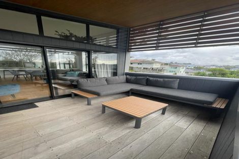 Photo of property in 6a Moffat Road, Red Beach, 0932