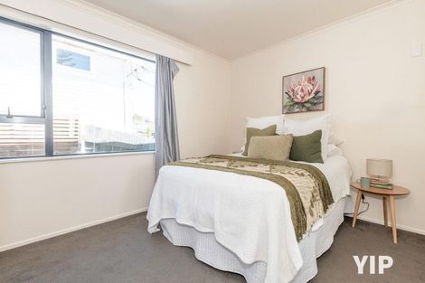 Photo of property in 19 Black Rock Road, Newlands, Wellington, 6037