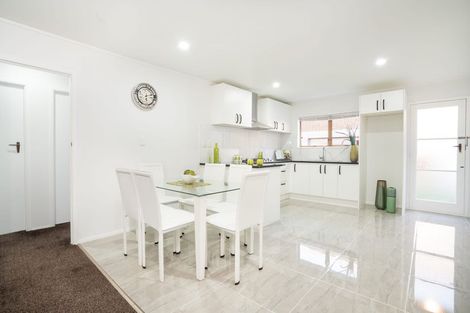 Photo of property in 3/14 Menary Street, Papakura, 2110