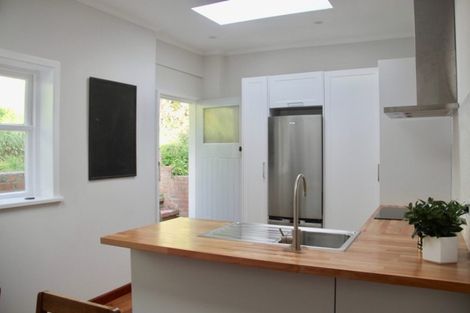 Photo of property in 16 Wilberforce Street, Miramar, Wellington, 6022