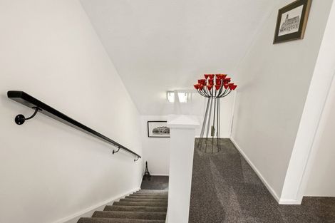 Photo of property in 3 Chatswood Place, Bishopdale, Christchurch, 8051