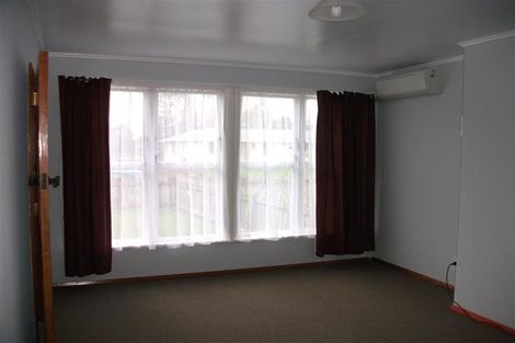 Photo of property in 11 Hamilton Street, Pahiatua, 4910