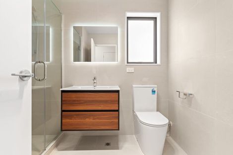 Photo of property in 27 Whiteywood Street, Westgate, 0814