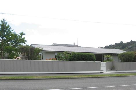 Photo of property in 33 Wiggins Street, Sumner, Christchurch, 8081