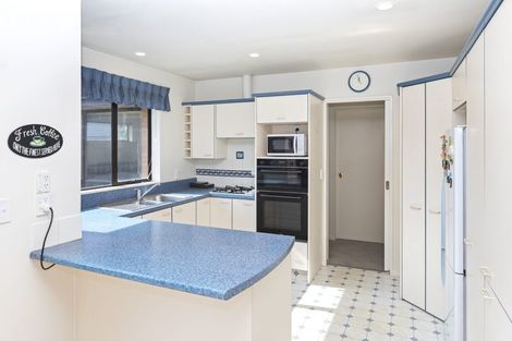 Photo of property in 112 Harewood Road, Papanui, Christchurch, 8053