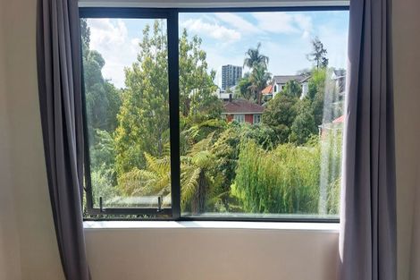 Photo of property in 8/10 Rimu Street, New Lynn, Auckland, 0600