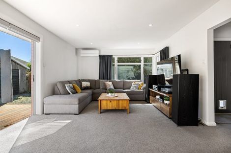 Photo of property in 77 Highsted Road, Bishopdale, Christchurch, 8053