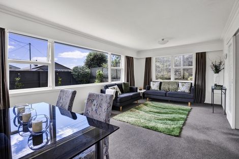 Photo of property in 70 Pendarves Street, New Plymouth, 4310