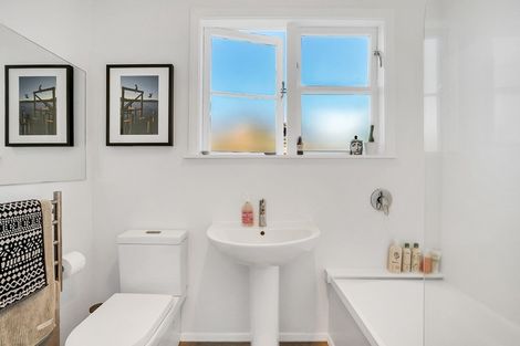 Photo of property in 70a Alverston Street, Waterview, Auckland, 1026