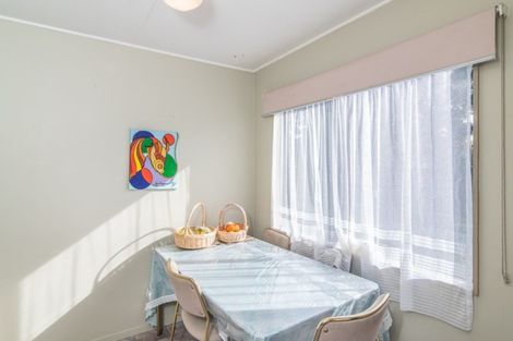 Photo of property in 107 Queens Road, Waikanae Beach, Waikanae, 5036