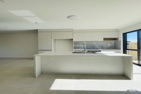 Photo of property in 35b Mcannalley Street, Manurewa East, Auckland, 2102