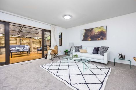 Photo of property in The Grange, 15/92 Bush Road, Albany, Auckland, 0632