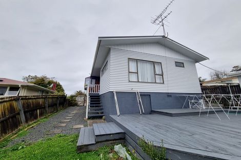 Photo of property in 2/43 Elliot Street, Howick, Auckland, 2014