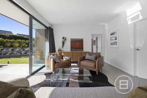 Photo of property in 9 Falconer Rise, Jacks Point, Queenstown, 9371
