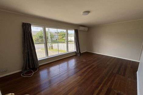 Photo of property in 82-84 Leicester Street, Cannons Creek, Porirua, 5024