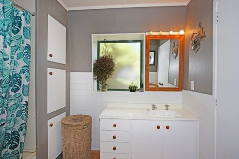 Photo of property in 269 Big Bay Road, Manukau Heads, Waiuku, 2684