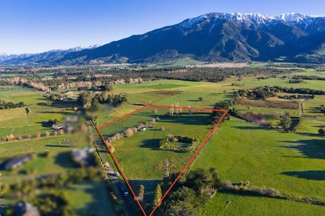 Photo of property in 126 Harnetts Road, Kaikoura Flat, Kaikoura, 7371