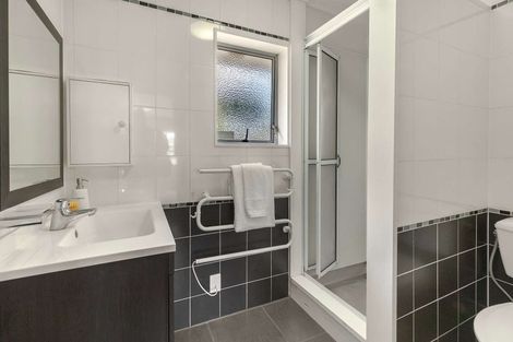 Photo of property in 3 Hampton Place, Springvale, Whanganui, 4501