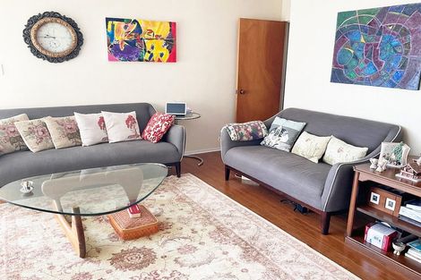 Photo of property in 153 Wiseley Road, West Harbour, Auckland, 0618