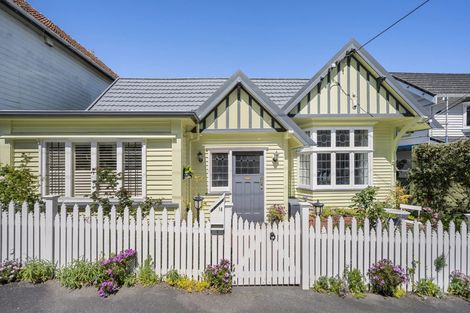 Photo of property in 18 Burnell Avenue, Thorndon, Wellington, 6011