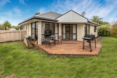 Photo of property in 108a Oram Avenue, New Brighton, Christchurch, 8061