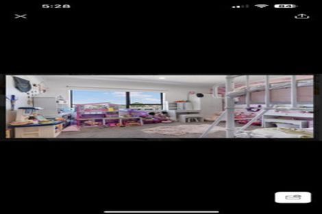 Photo of property in 14 Rena Place, West Harbour, Auckland, 0618