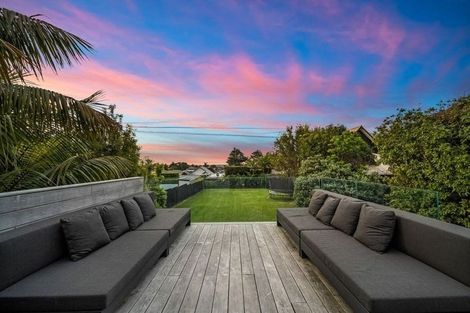 Photo of property in 45 Formby Avenue, Point Chevalier, Auckland, 1022