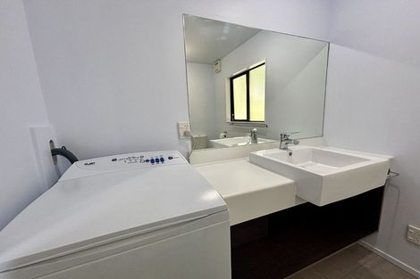 Photo of property in 15 Russell Street, Picton, 7220