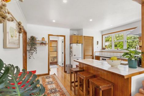 Photo of property in 5 Cross Street, Raglan, 3225