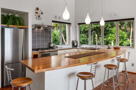 Photo of property in 20 Mowhanau Drive, Kai Iwi, Whanganui, 4574