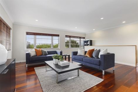 Photo of property in 1/19 Wolsley Avenue, Milford, Auckland, 0620