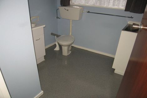 Photo of property in 734c Main Street, Palmerston North, 4414