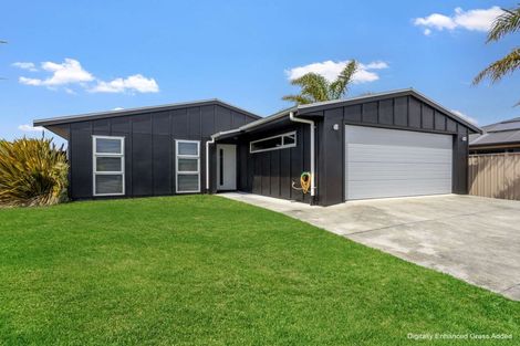 Photo of property in 10 Gregory Grove, Clive, 4102