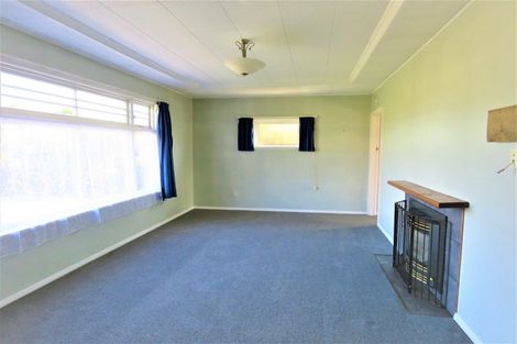 Photo of property in 61 Wakefield Street, Westport, 7825