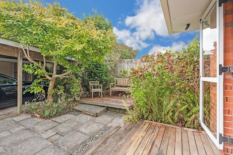Photo of property in 1/263 Lake Road, Belmont, Auckland, 0622