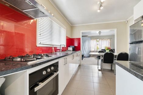 Photo of property in 10 Princess Street, Takanini, 2112