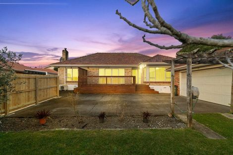Photo of property in 2 Kelvyn Grove, Manurewa, Auckland, 2102