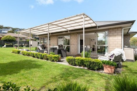 Photo of property in 10 Sunnybrooke Close, Welcome Bay, Tauranga, 3112