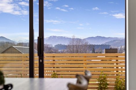 Photo of property in 11 Stoneleigh Drive, Wanaka, 9305
