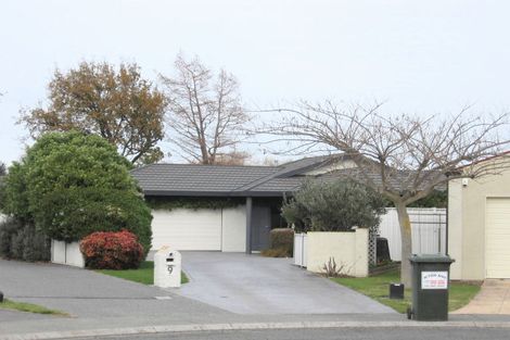 Photo of property in 9 Ennor Place, Greenmeadows, Napier, 4112